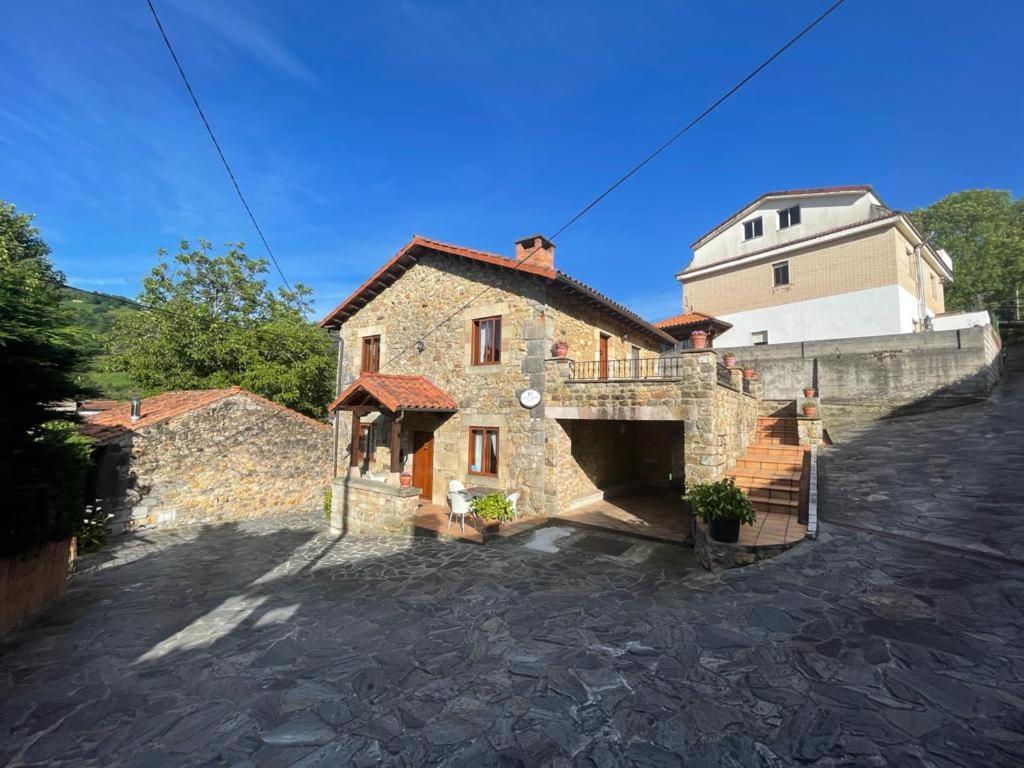Apartamentos Rurales La Casa Vieja De Alceda Eksteriør billede