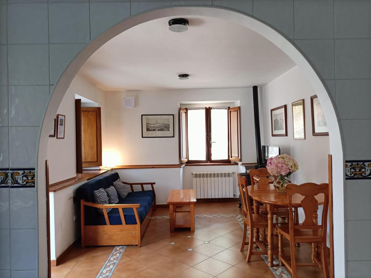Apartamentos Rurales La Casa Vieja De Alceda Eksteriør billede