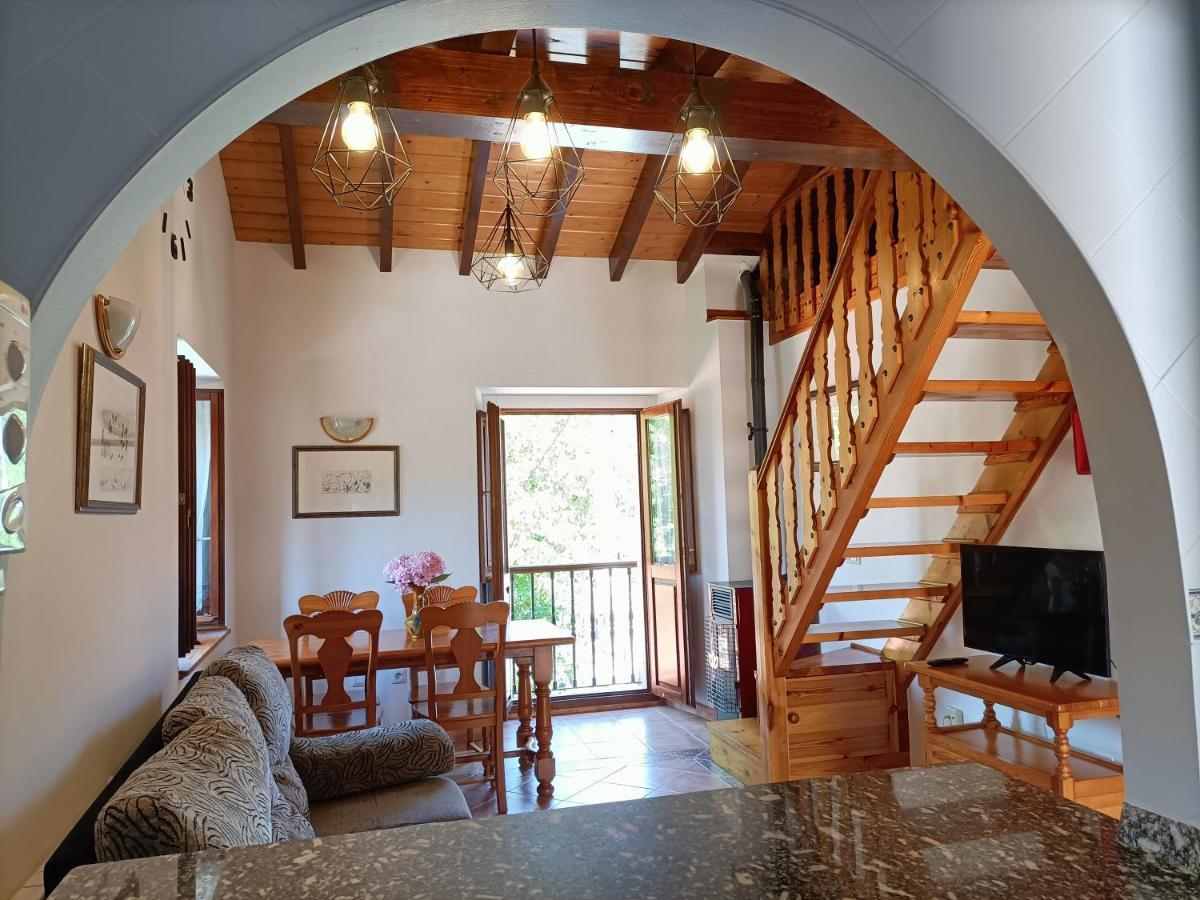 Apartamentos Rurales La Casa Vieja De Alceda Eksteriør billede