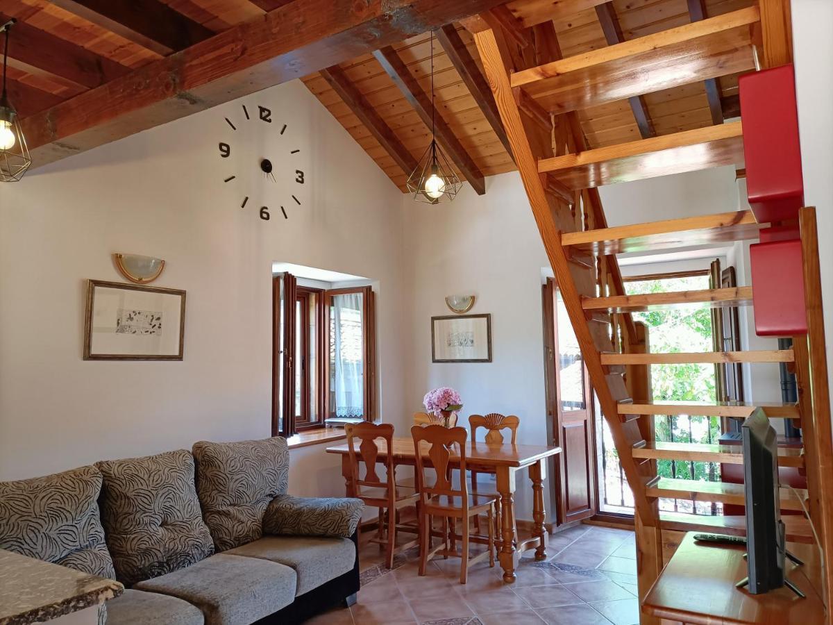 Apartamentos Rurales La Casa Vieja De Alceda Eksteriør billede